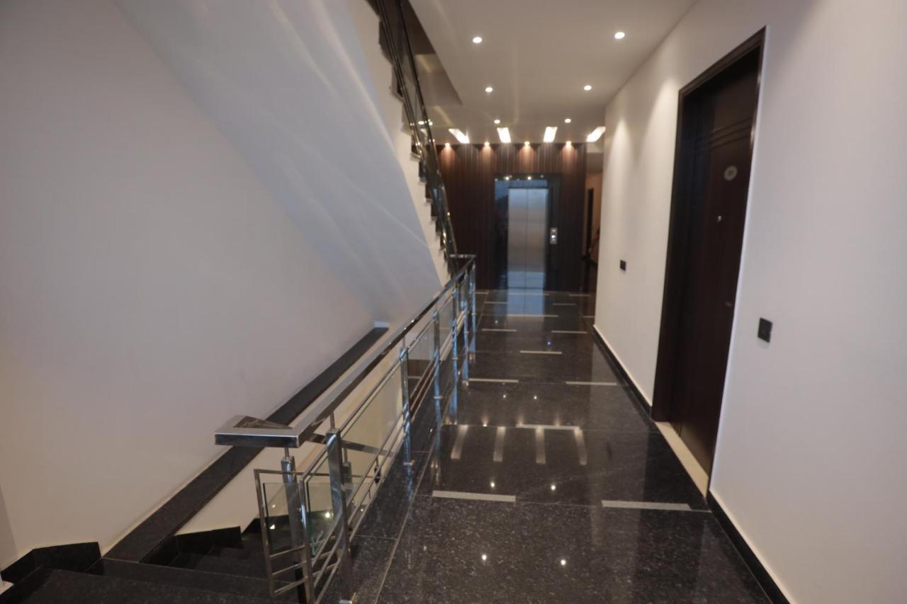 Ovel Hotel Ludhiana Exterior foto